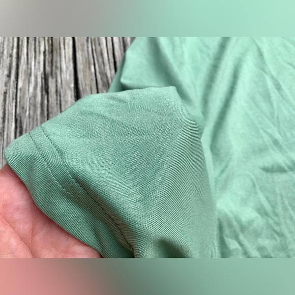 2/$10 Mens M Graphic Let’s Go Fishing Funny Novelty Print Tee Top Tshirt - Picture 5 of 10